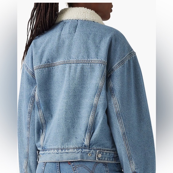 Levi’s Sherpa lined Jean jacket - Picture 2 of 3